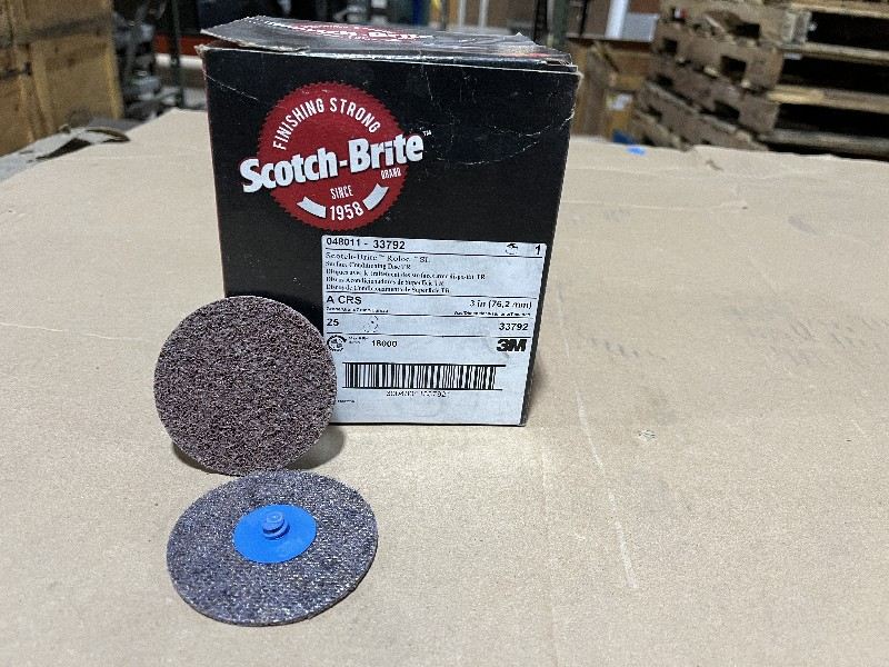 3M 3" Coarse Grade A/O Scotch-Brite Roloc, Light Brown Surface Conditioning Disc - Stock #1614