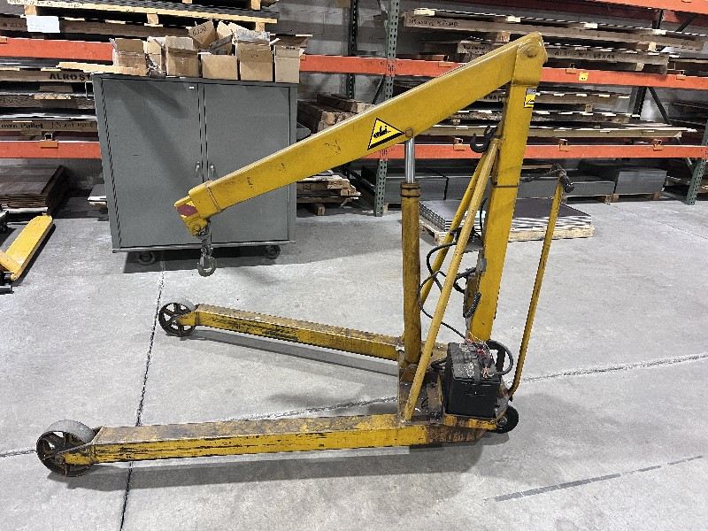Air Technical Industries HM-2000 Floor Crane - Stock #1641