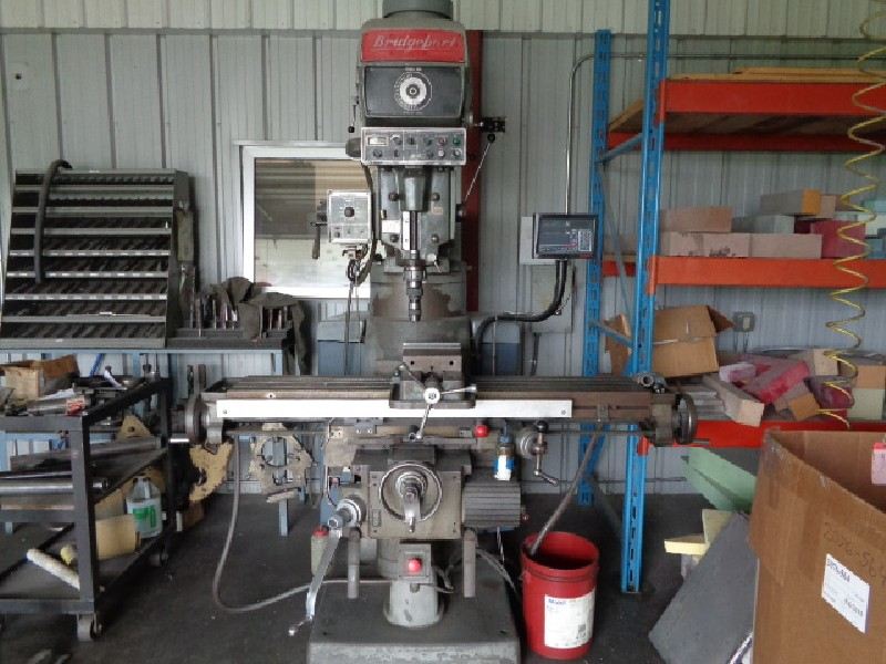 Bridgeport Series II Vertical Milling Machine - Stock #1073, photo 1 of 2