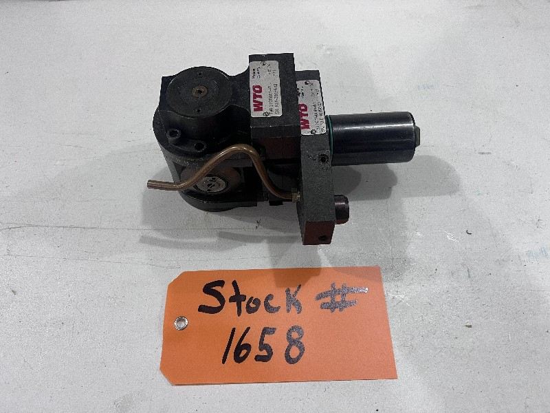 WTO Mazak VDI40 Adjustable Angle Live Tool - Stock #1658