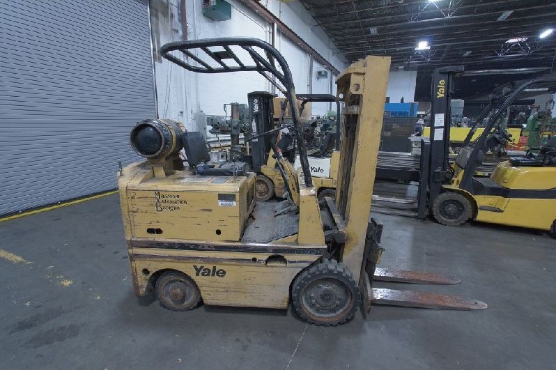Yale J-51AT-30UF 4000# Forklift - Stock #1233, photo 1 of 2